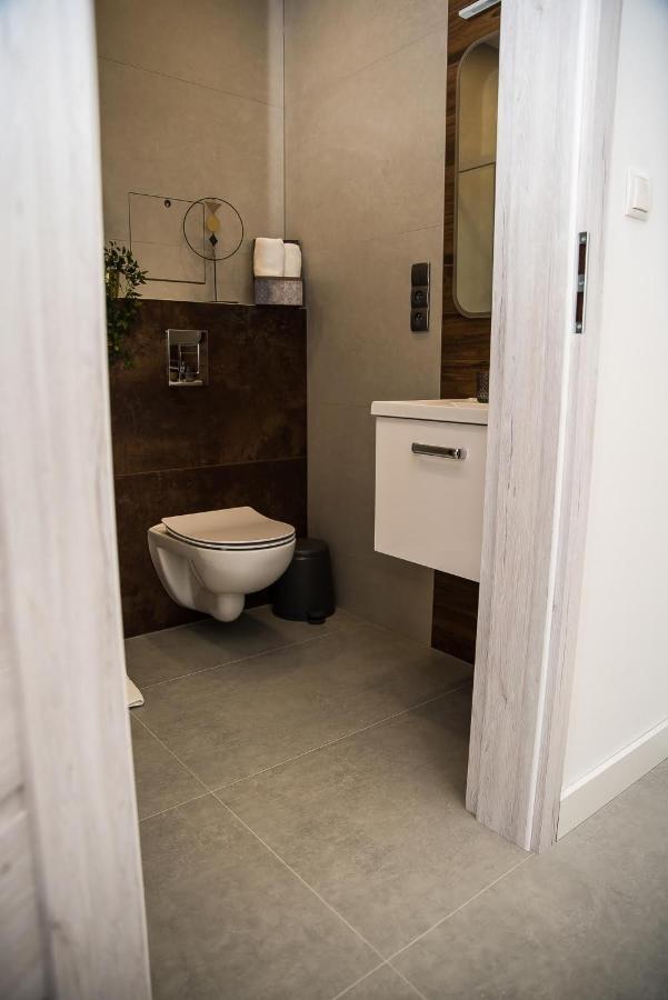 Easy Rent Apartments - Business Center 41 Lublin Exteriör bild